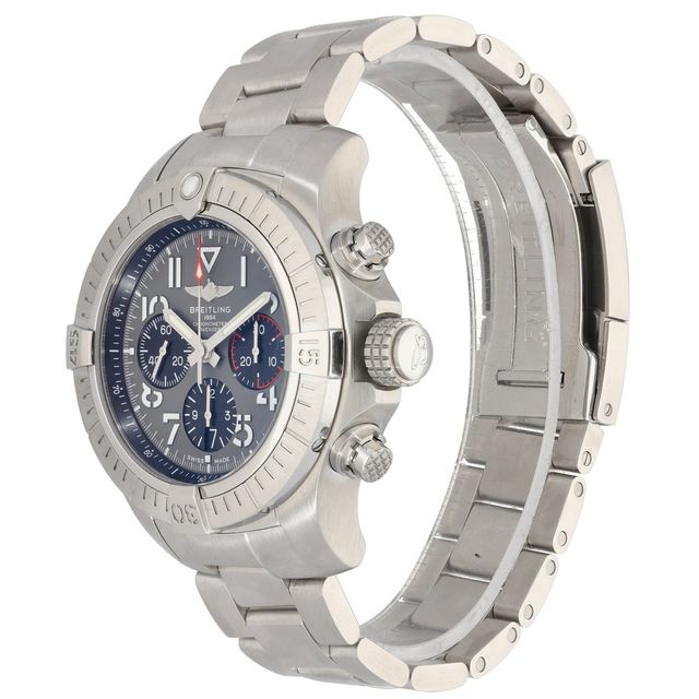 Breitling Avenger B01 Chronograph AB0182 Image 2
